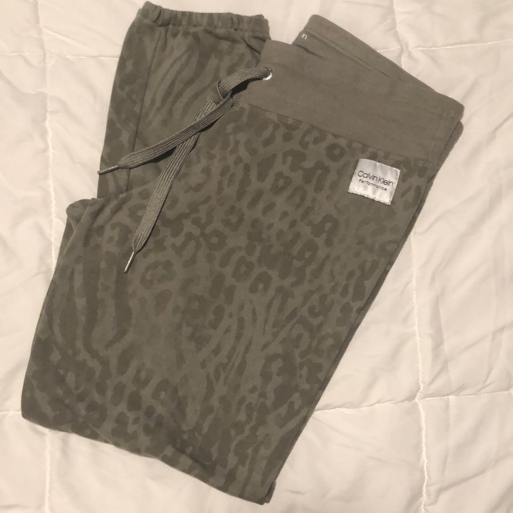CALVIN KLEIN JOGGERS